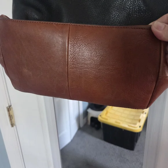 Fossil Black and Brown Leather Tote Bag - Picture 2 of 8